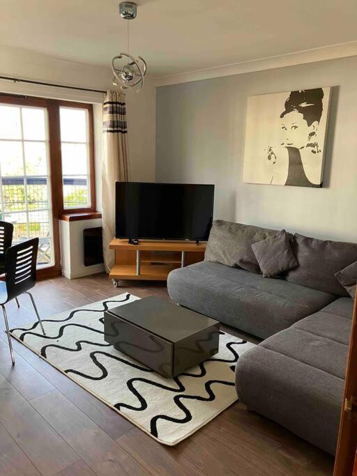 My Waterfront Apartment, Views Over Water Of Leith Edinburgh Bagian luar foto